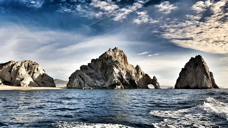 Granite rock formations of Land's End at the tip of the Baja California peninsula